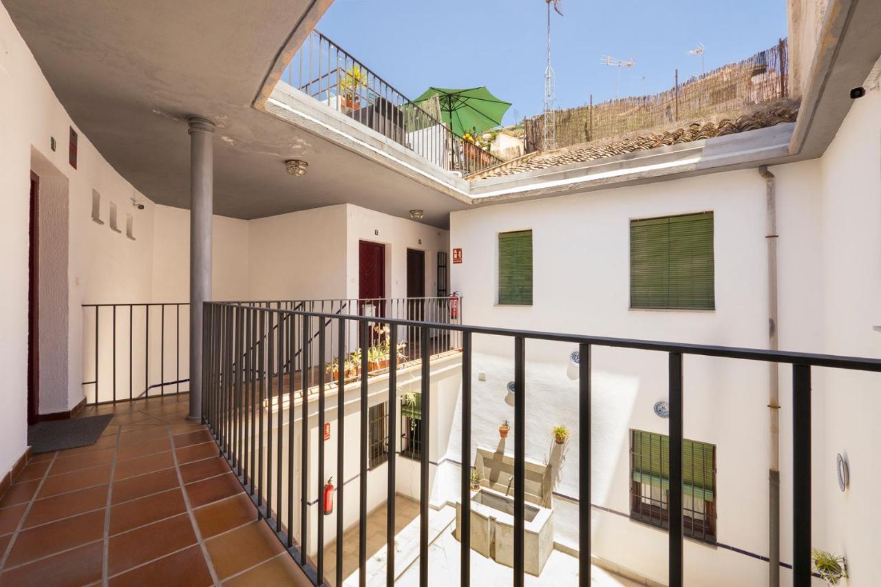 Coqueto Apartamento Duplex Con Terraza Privada Y Parking Granada Eksteriør bilde